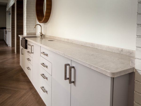 white laminate countertop in orthodontist office