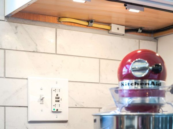 lights under new kitchen cabinet