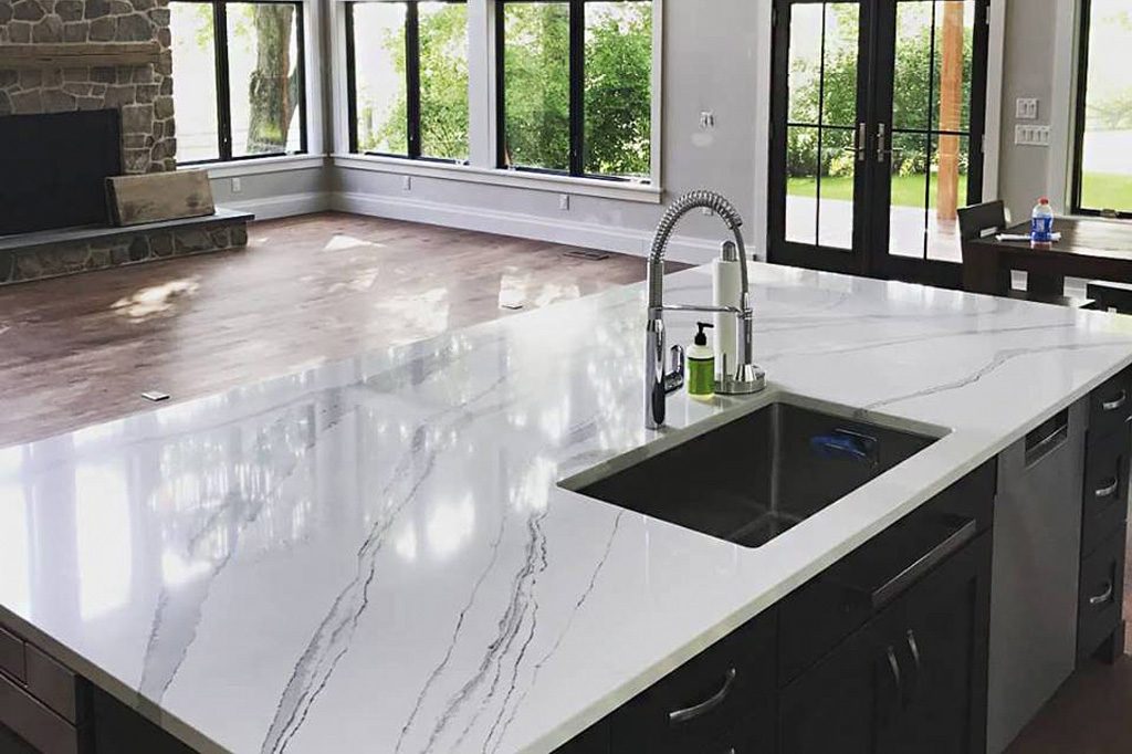 white quartz countertop with black veins