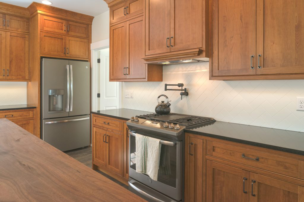 Modern traditional cabinet designed kitchen 