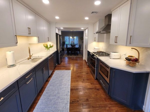 Two tone kitchen cabinet renovation