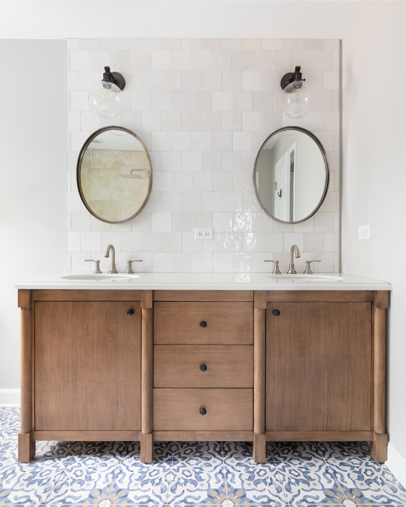 rustic bathroom cabinets