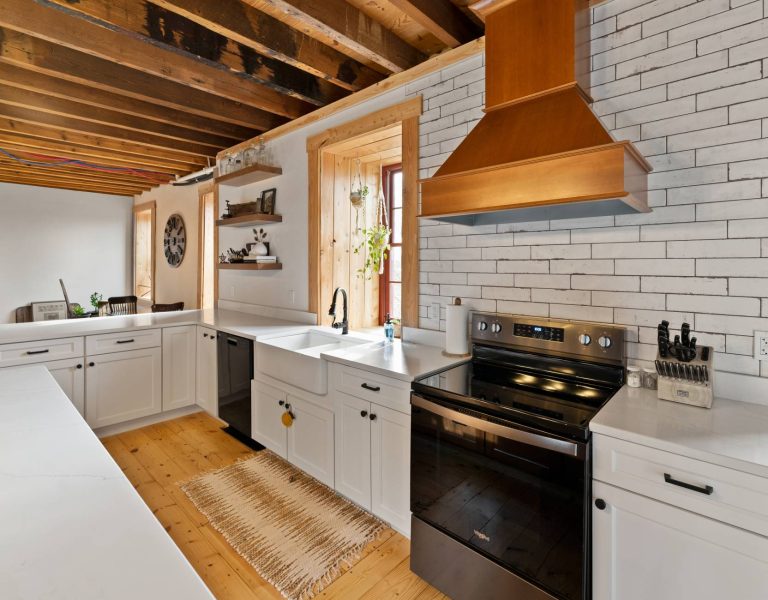 What Do Kitchen Cabinet Replacements Cost? 2026 Guide