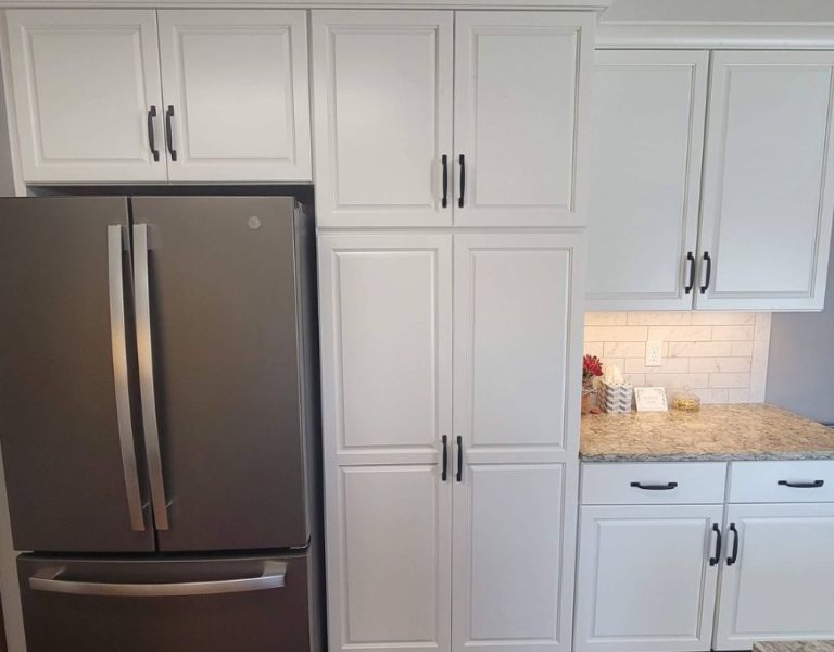 The Best Apartment Kitchen Cabinets for Affordable Style & Durability